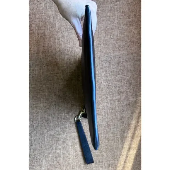 Auth. Gucci GG Marmont Black Leather Pouch Clutch - Picture 8 of 16